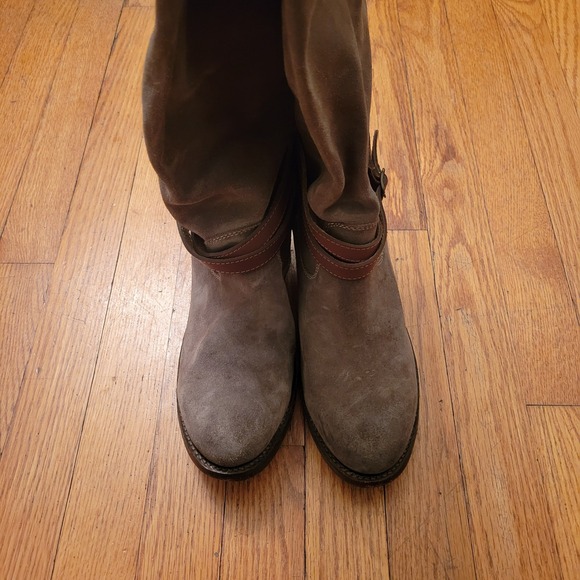 FRYE Oiled Fatigue Suede Leather Buckle Strap Tall Boots 10B JANE Boho Western - Picture 4 of 10